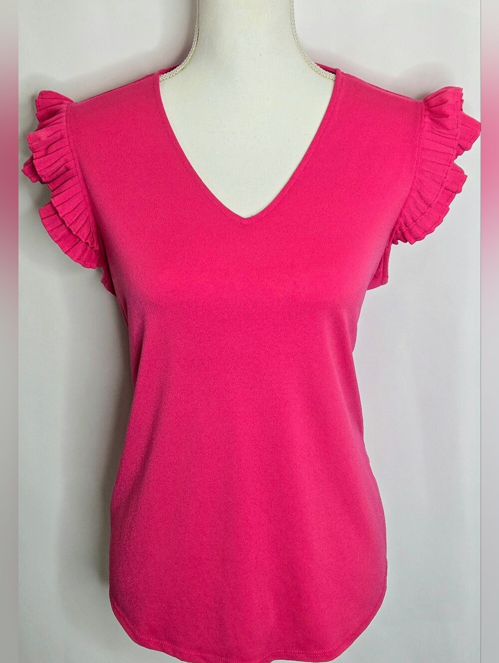 Adrianna Papell Vibrant Pink Double Ruffle Flutter Sleeve V-Neck Top NWOT M